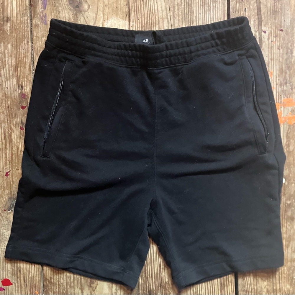 H&M Men's Athletic Black Shorts